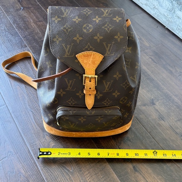blakely medium quilted leather backpack Michael Kors Blakely Medium Bucket Bag New Arrivals